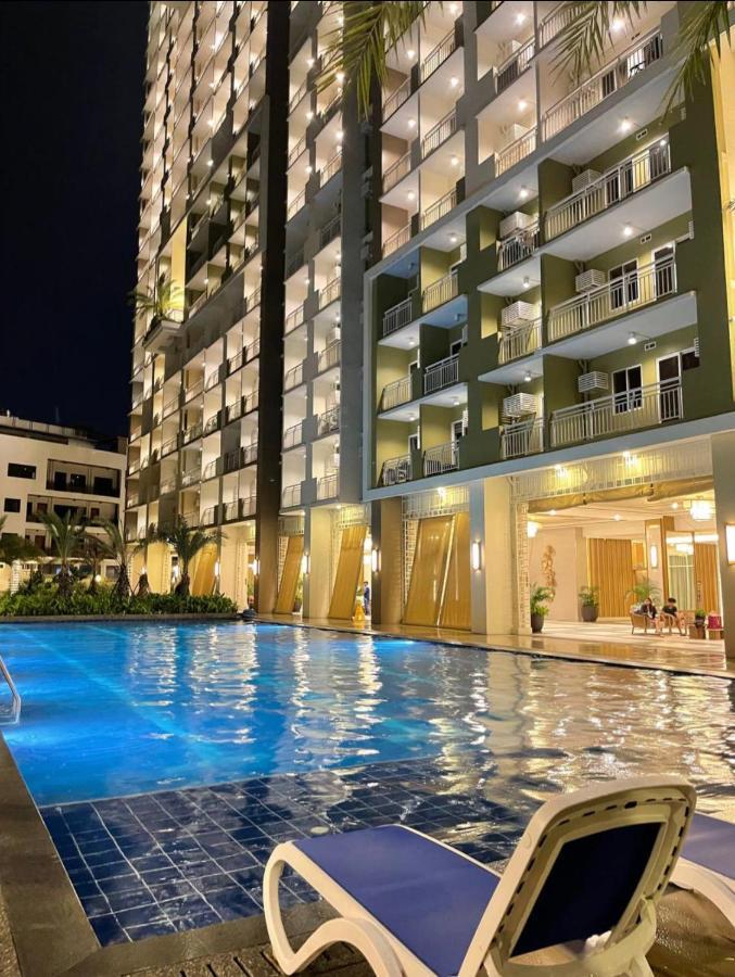 The Celandine By Dmci Homes Caloocan Ngoại thất bức ảnh