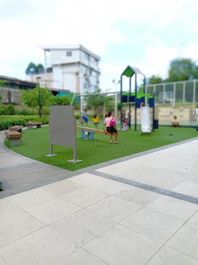 The Celandine By Dmci Homes Caloocan Ngoại thất bức ảnh